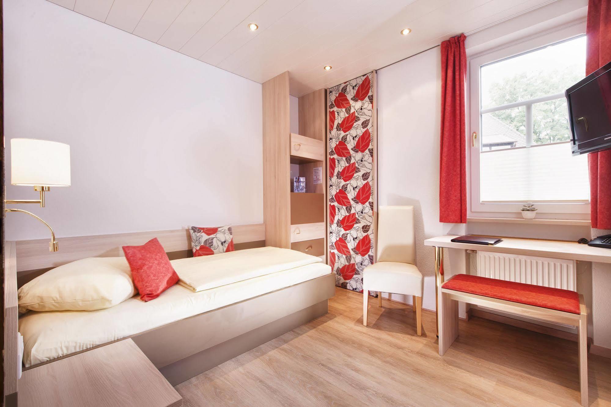 Hotel Goldenes Fass In Rothenburg Ob Der Tauber Exterior foto
